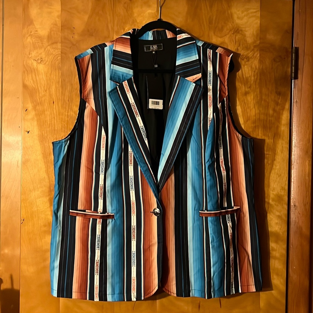 Never Worn L&B Serape Vest- 3XL